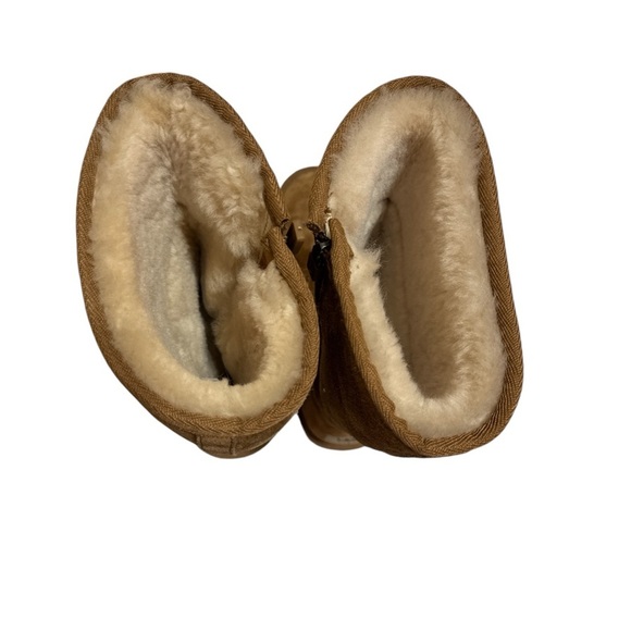 UGG boots suede size 7 side zipper - Picture 6 of 7